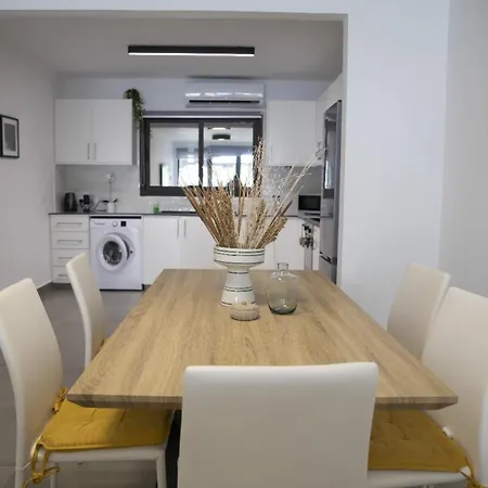 Sunshine Venus 公寓