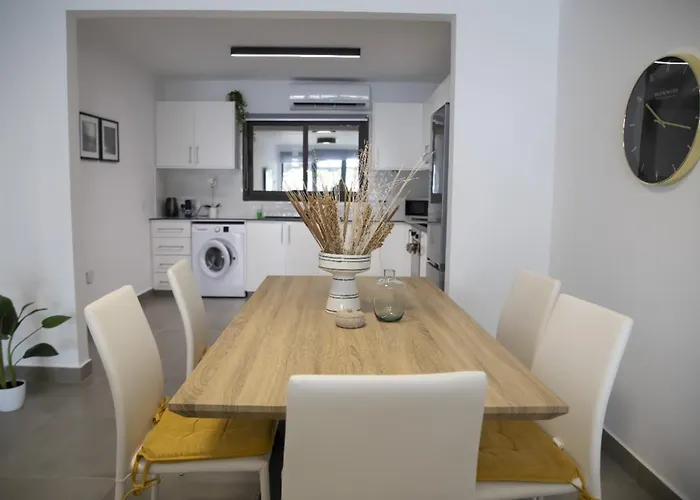 Sunshine Venus Lägenhet